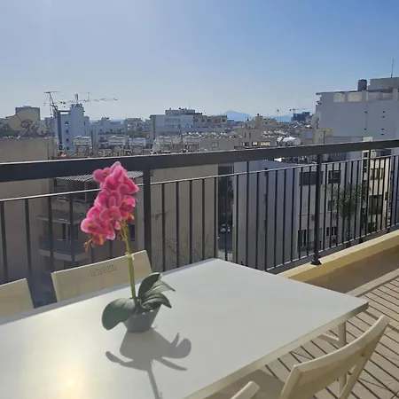 Apartment Citycore Larnaca